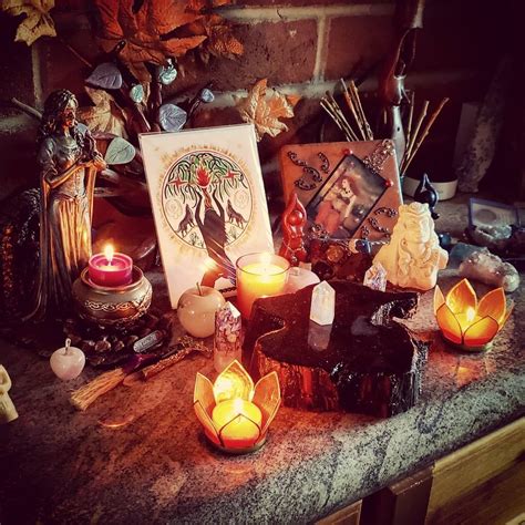 Introduction to pagan holidays and traditions